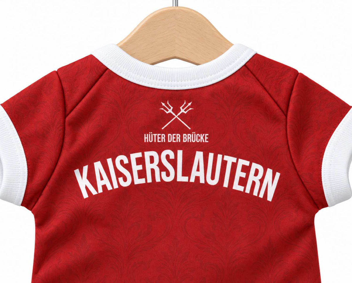 Kaiserslautern Baby Body 26/27 "Hüter der Brücke" inkl. Name und Nummer (Druck)