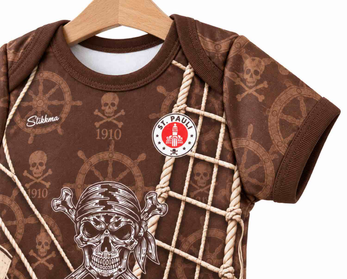 St. Pauli Baby Body 26/27 Heim "Kein Kurs wie jeder" inkl. Name und Nummer (Druck)