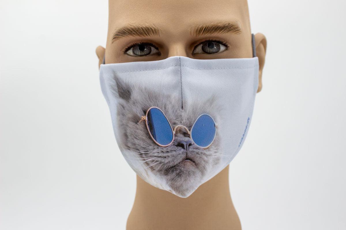 Sonnenbrillenkatze