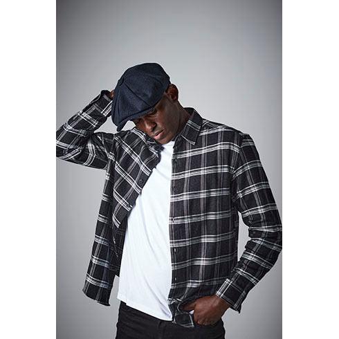 beechfield_b628_navy-herringbone_lifestyle-1
