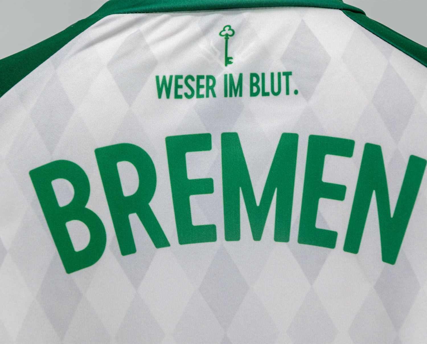 Bremen Fan-Trikot 26/27 Heim inkl. Name und Nummer (Druck)