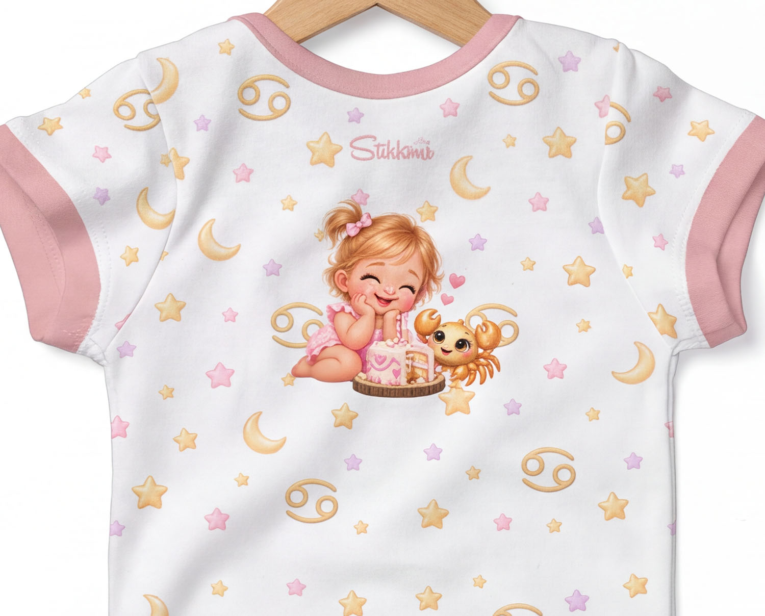 Krebs Baby Body Mädchen mit Kindermotiv inkl. Name (Druck)