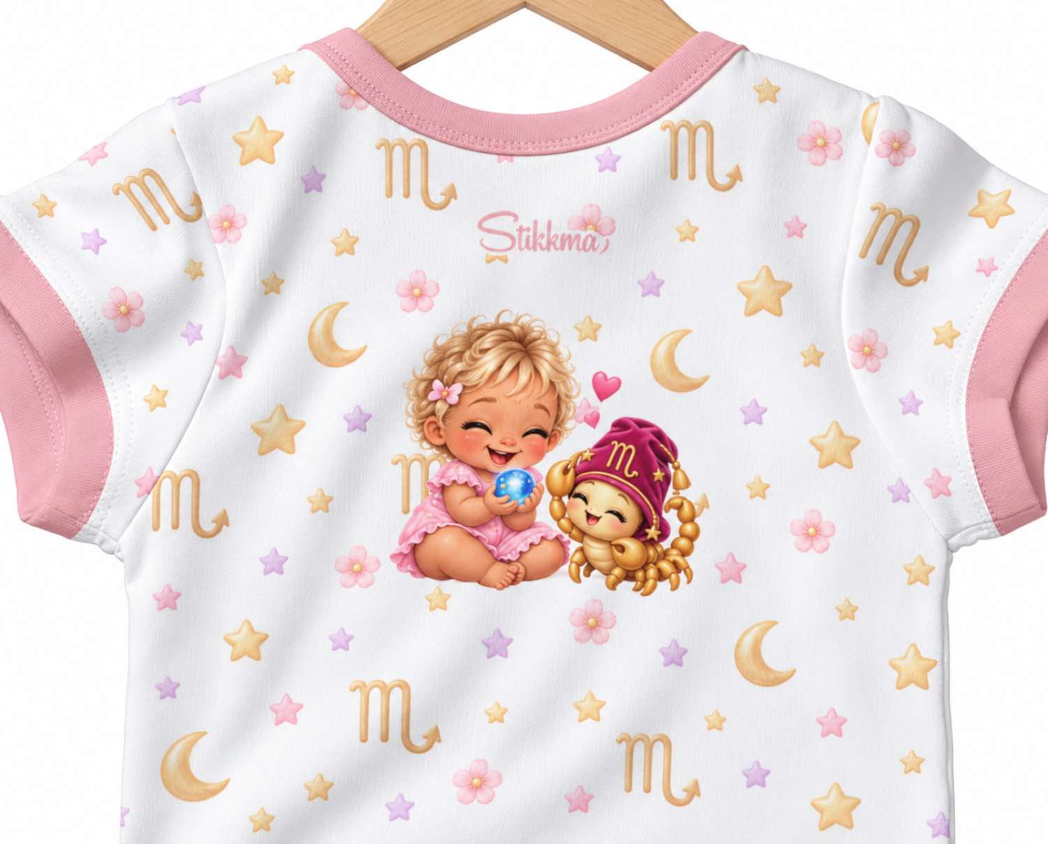Skorpion Baby Body Mädchen mit Kindermotiv inkl. Name (Druck)