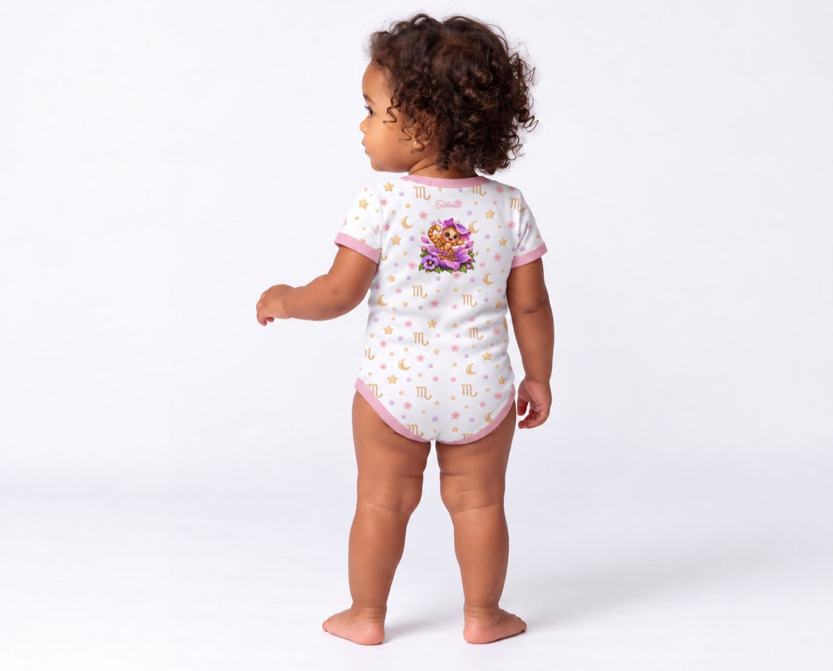 Sternzeichen Skorpion Baby Body Mädchen inkl. Name (Druck)