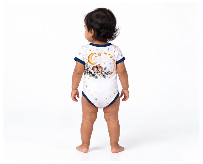 Sternenregen im Winterlicht Weihnachts Baby Body inkl. Name (Druck)